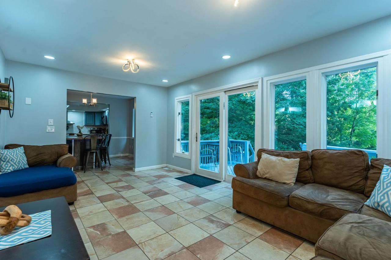Poconos With Marshall's Creek Views - Nearby Ski, Huge Private 6 Bedroom Home!
